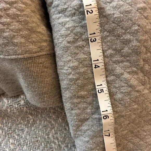 Wild Fable Quilted Gray Cropped Hoodie – Size S - Picture 6 of 6